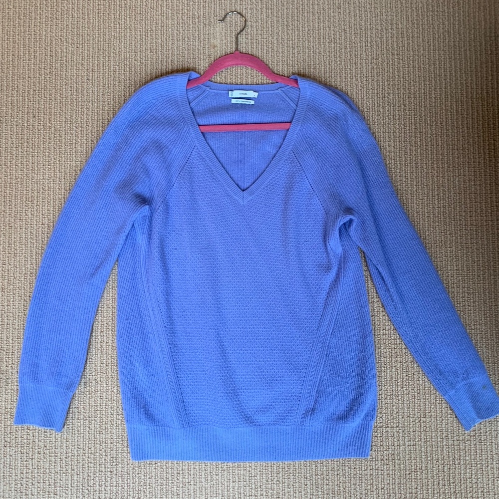 Vince 100% cashmere sweater